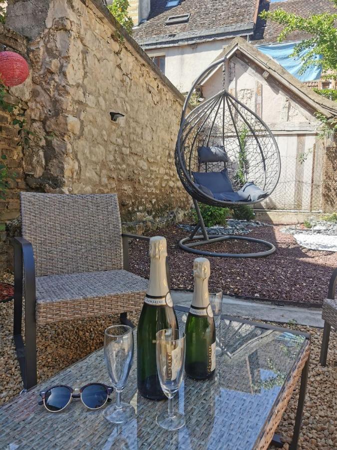 Le Chat De La Cathedrale - Calme - Jardin - Wifi Troyes Dış mekan fotoğraf